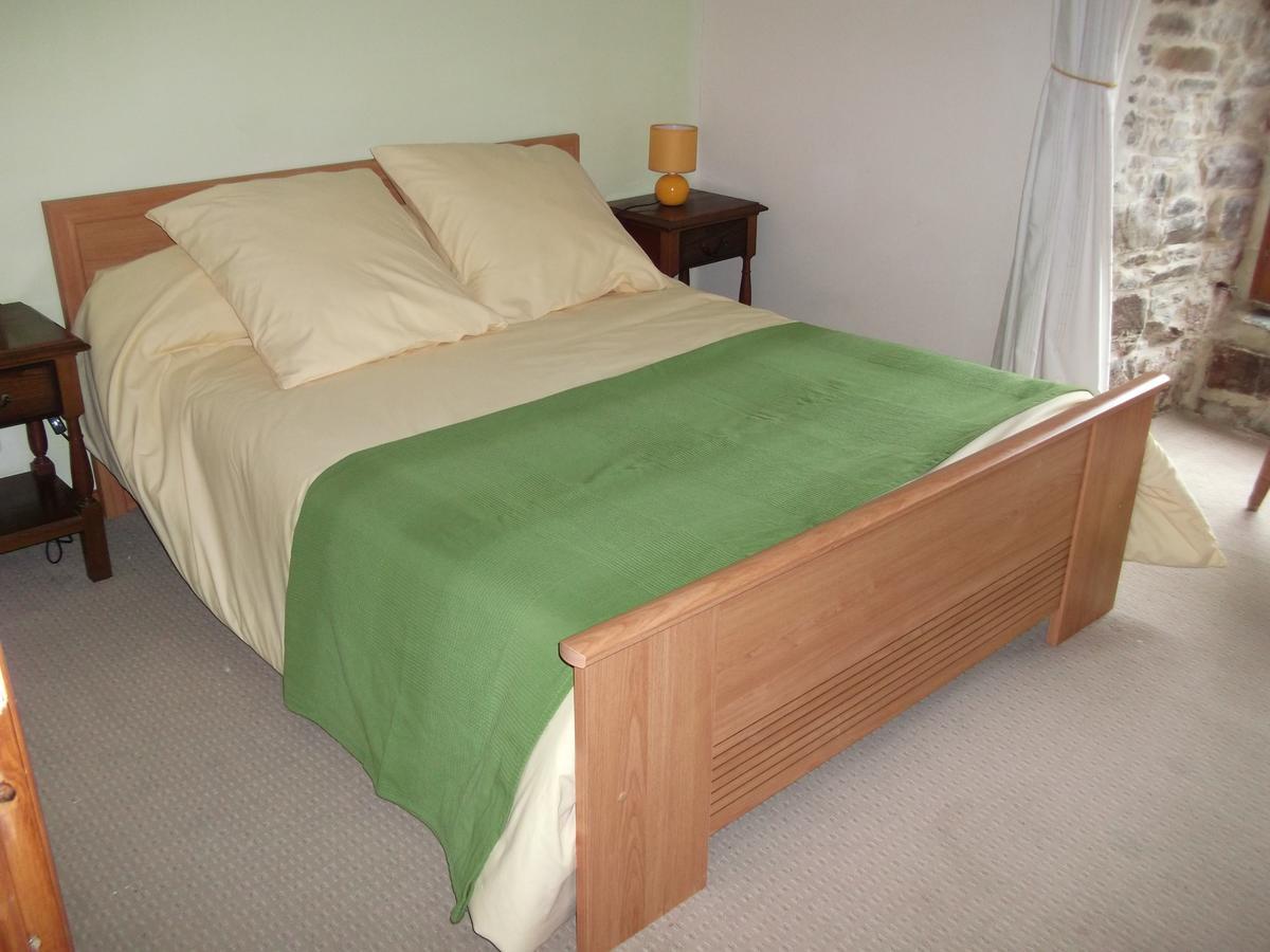 Bed and breakfast La Ferme de Montaigu Chambre photo
